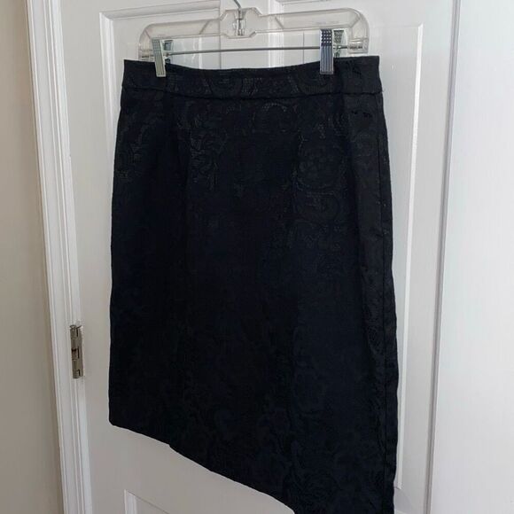 🔥3/$20🔥 Apt. 9 black floral lace pattern skirt size 12 - Picture 4 of 12